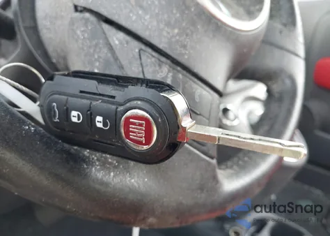 2013 Fiat 500 Pop из США, поврежденный, VIN 3C3CFFARXDT742821